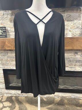 Double Click Black Crisscross Surplice Women's Top new with tags size medium